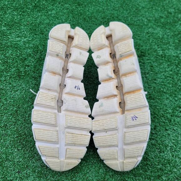 On Cloud 5 - Women's running shoes - Size 9.5 - Picture 9 of 11